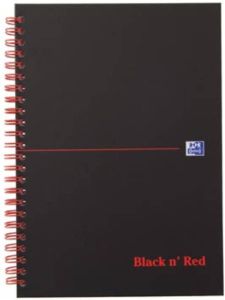 Oxford Black N&apos; Red Spiraalblok Karton 140 Bladzijden Ft A5 Geruit 5 Mm