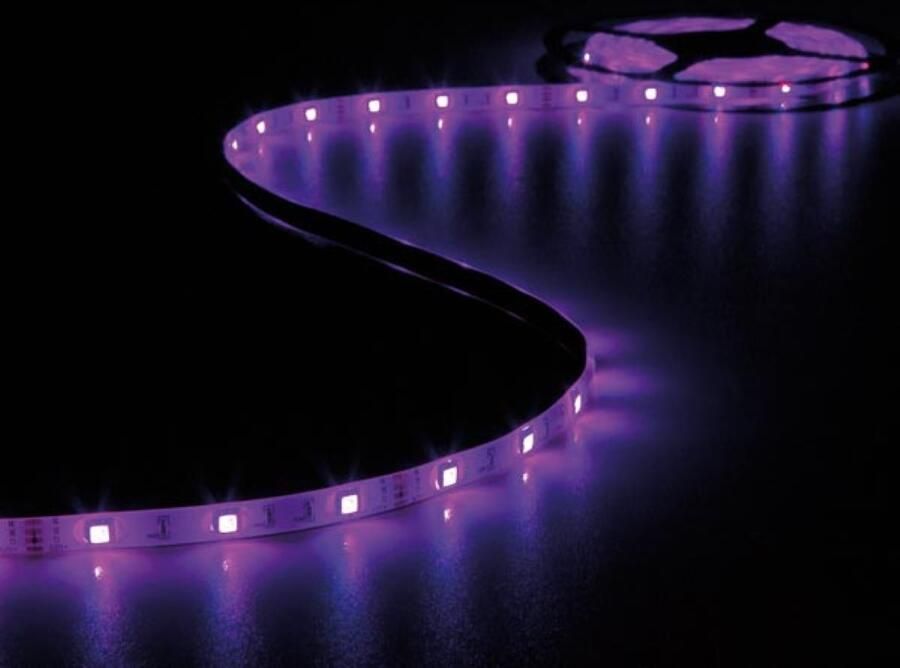 Velleman KIT MET FLEXIBELE LED-STRIP CONTROLLER EN VOEDING RGB 150 LEDs 5 m 12 Vdc