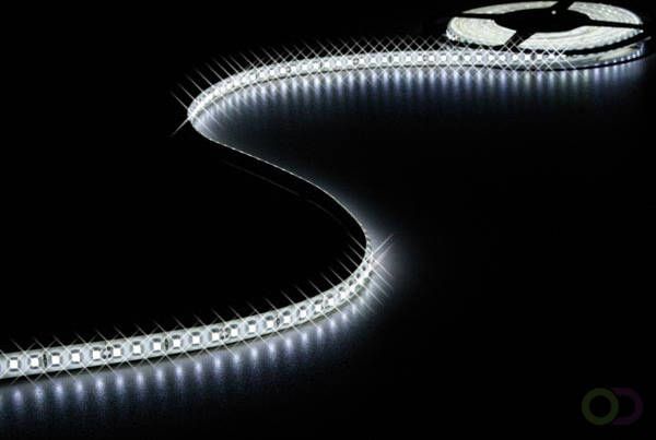 FLEXIBELE LED STRIP KOUDWIT 600 LEDs 5m 24V