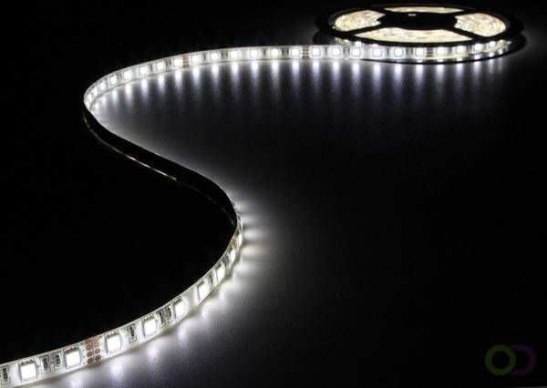 FLEXIBELE LED STRIP NEUTRAALWIT 300 LEDS 5m 24V