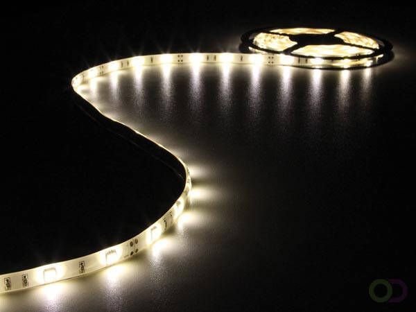 FLEXIBELE LED STRIP WARM WIT 150 LEDs 5m 12V