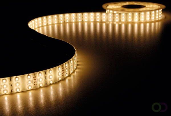 FLEXIBELE TRIPLE LED STRIP WARM WIT 900 LEDS 5m 12Vdc