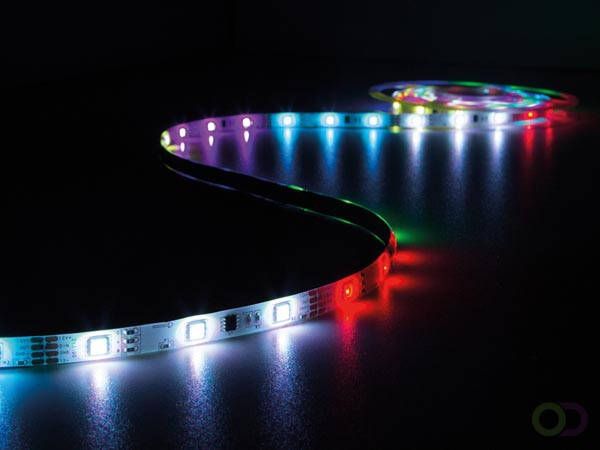 Velleman KIT MET DIGITAAL GEANIMEERDE LED-STRIP CONTROLLER EN VOEDING RGB 150 LEDs 5 m 12 VDC