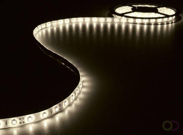 Velleman KIT MET FLEXIBELE LED-STRIP EN VOEDING WARMWIT 180 LEDS 3 m 12 VDC