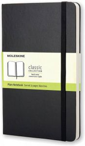 Moleskine notitieboek ft 13 x 21 cm effen harde cover 240 bladzijden zwart