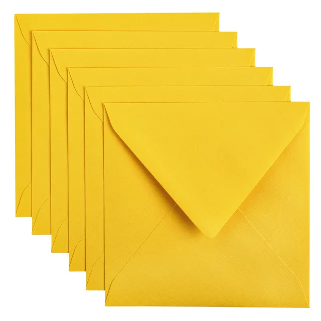 Papicolor Envelop Papicolor 140x140mm dottergeel pak à 6 stuks