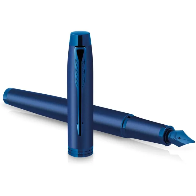 Parker IM Monochrome Blue vulpen, medium, giftbox blauw