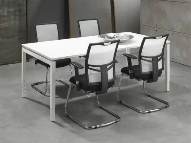 ABC Kantoormeubelen Bureautafel of vergadertafel Kubus 180x90cm breed 180CM diep 90CM hoogte bladkleur Antraciet eiken framekleur Wit (RAL9010) Wit (RAL9010)/Antraciet eiken